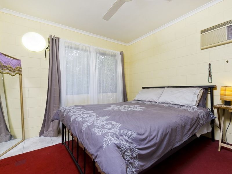 14 Salwood Close, Holloways Beach QLD 4878