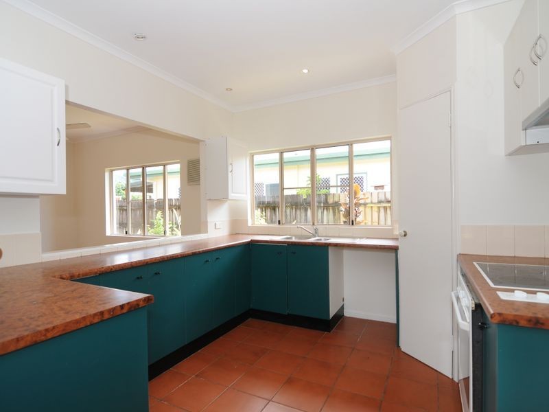 14 Maurice Street, Kewarra Beach QLD 4879