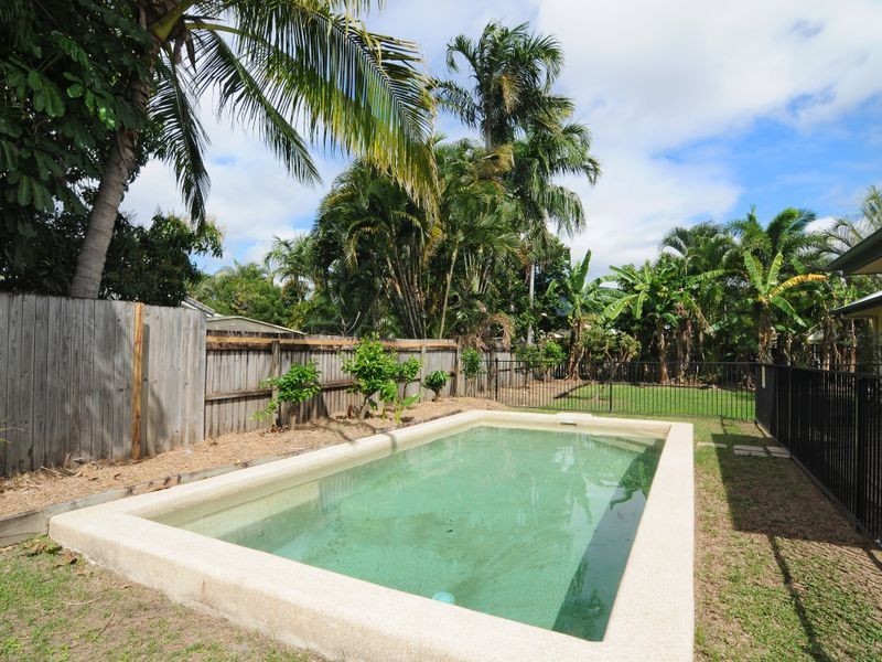 14 Maurice Street, Kewarra Beach QLD 4879