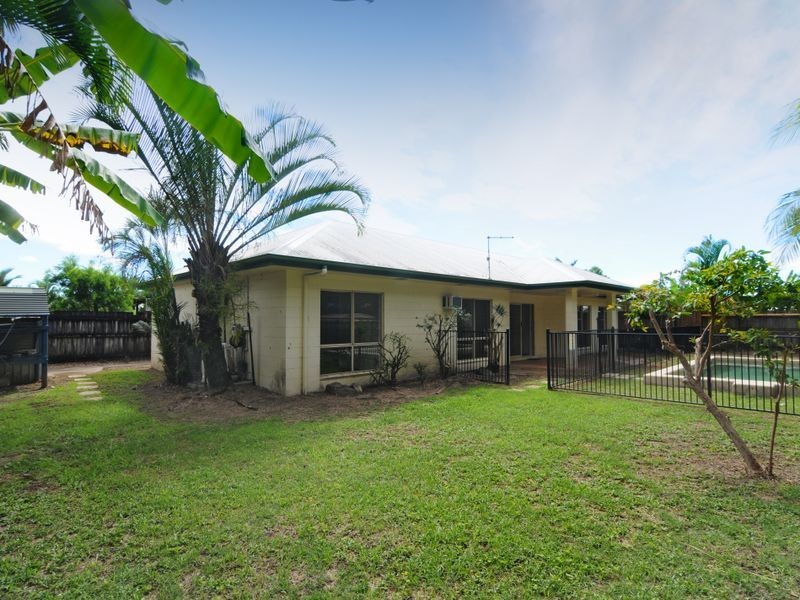 14 Maurice Street, Kewarra Beach QLD 4879