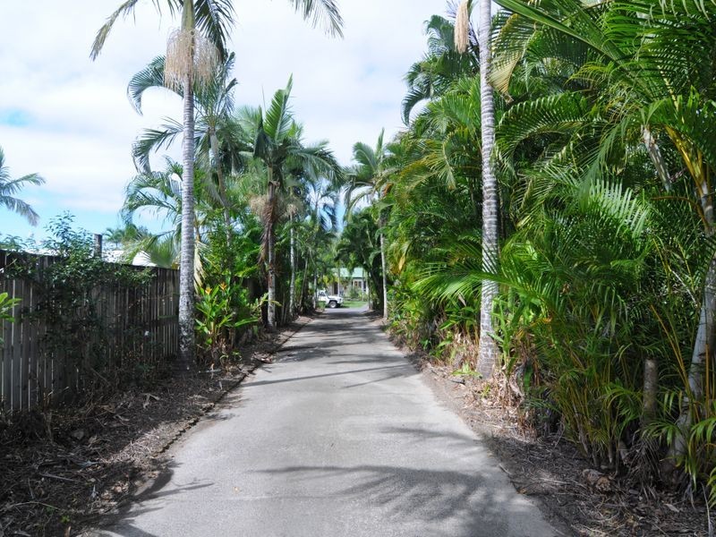 14 Maurice Street, Kewarra Beach QLD 4879