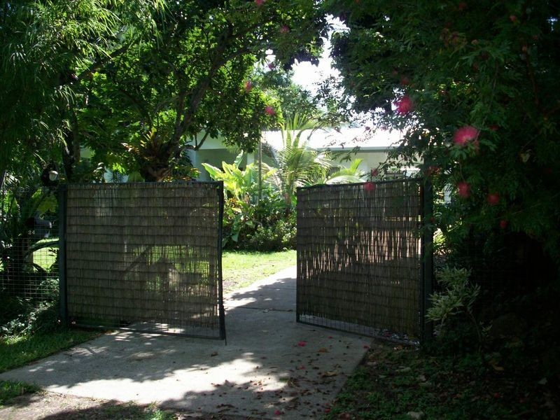 24 Saw Street, Machans Beach QLD 4878