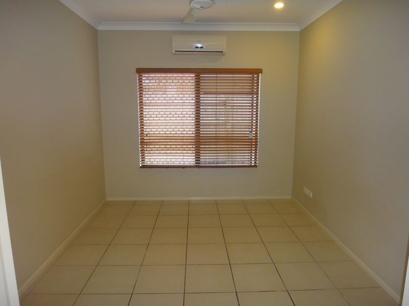 5 Newberry Street, Smithfield QLD 4878