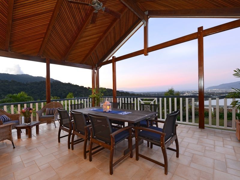 13 Hilltop Close, Bayview Heights QLD 4868