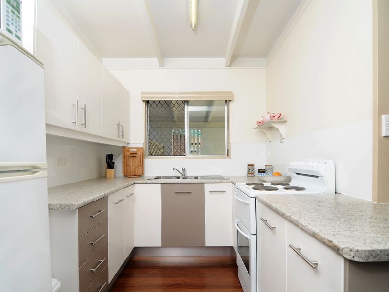 120 McCormack Street, Manunda QLD 4870