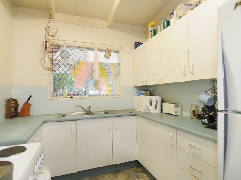 120 McCormack Street, Manunda QLD 4870