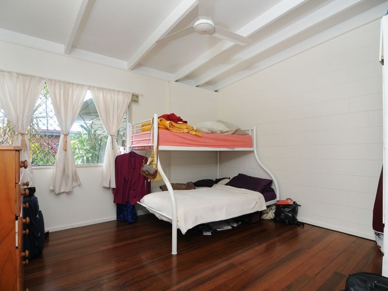 120 McCormack Street, Manunda QLD 4870