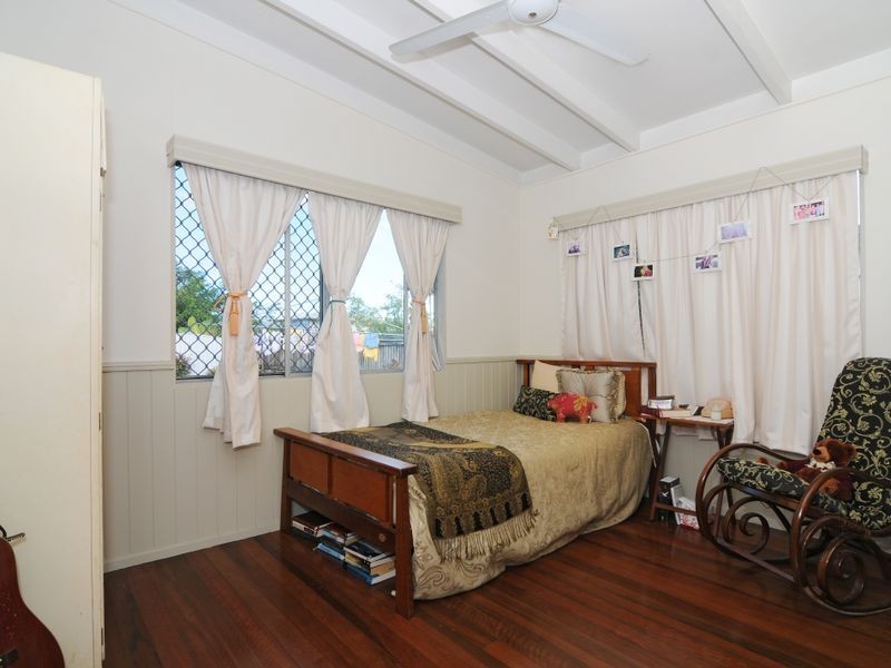 120 McCormack Street, Manunda QLD 4870