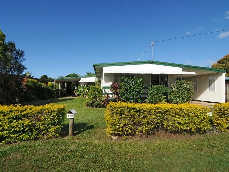 120 McCormack Street, Manunda QLD 4870
