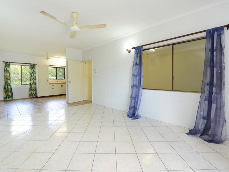 21 Brooks Street, Whitfield QLD 4870