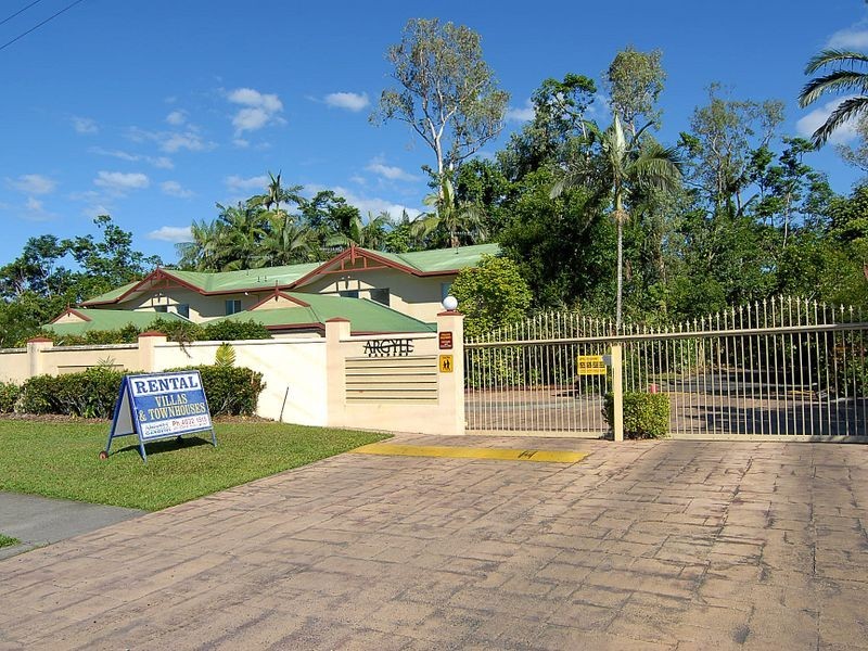 15/1 McGregor Street, Mooroobool QLD 4870