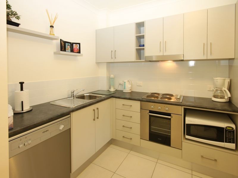 16/1 – 13 Ernest Street, Redlynch QLD 4870