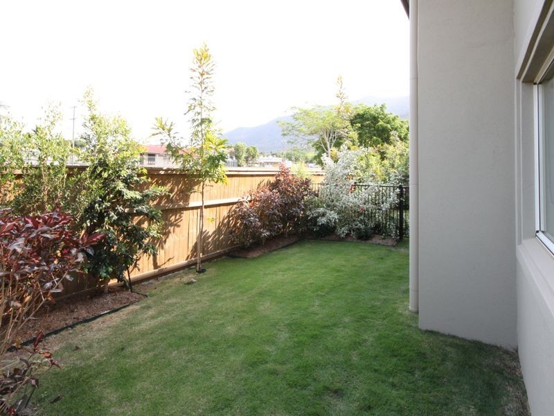 16/1 – 13 Ernest Street, Redlynch QLD 4870