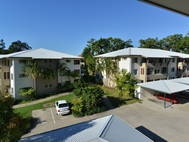 9/1804 Captain Cook Highway, Clifton Beach QLD 4879