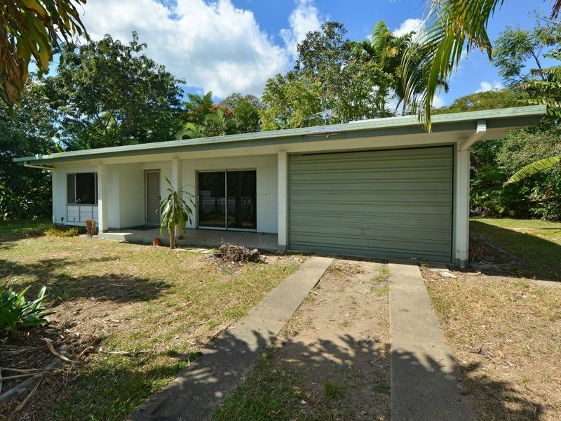 292 McCoombe Street, Westcourt QLD 4870
