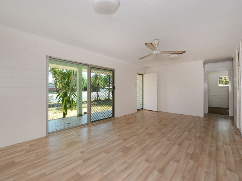 292 McCoombe Street, Westcourt QLD 4870