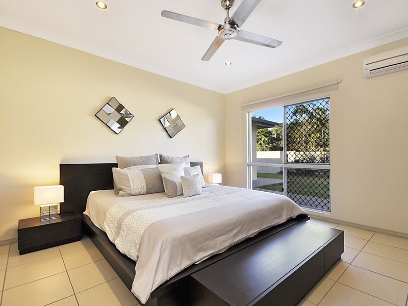 1 Fitzallan Close, Kanimbla QLD 4870