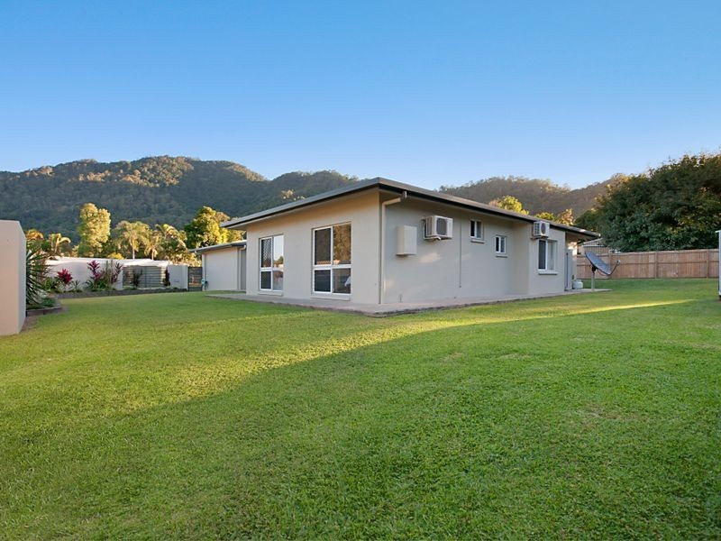 1 Fitzallan Close, Kanimbla QLD 4870