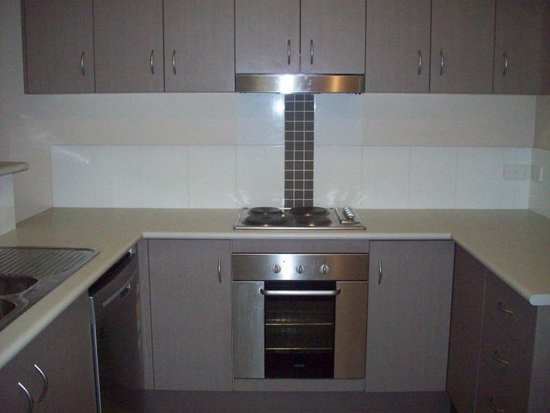 313/2-8 Centenary Close, Manoora QLD 4870