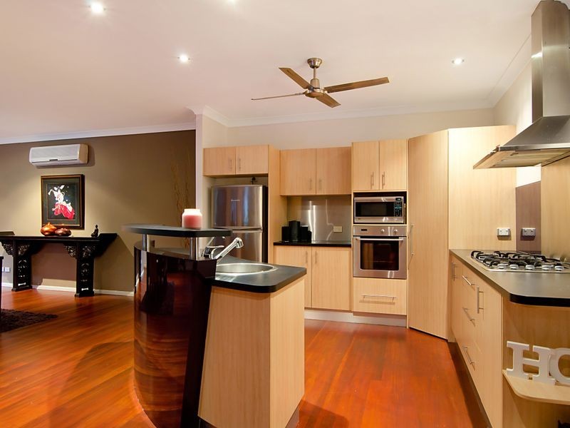 73 Fairley Street, Redlynch QLD 4870