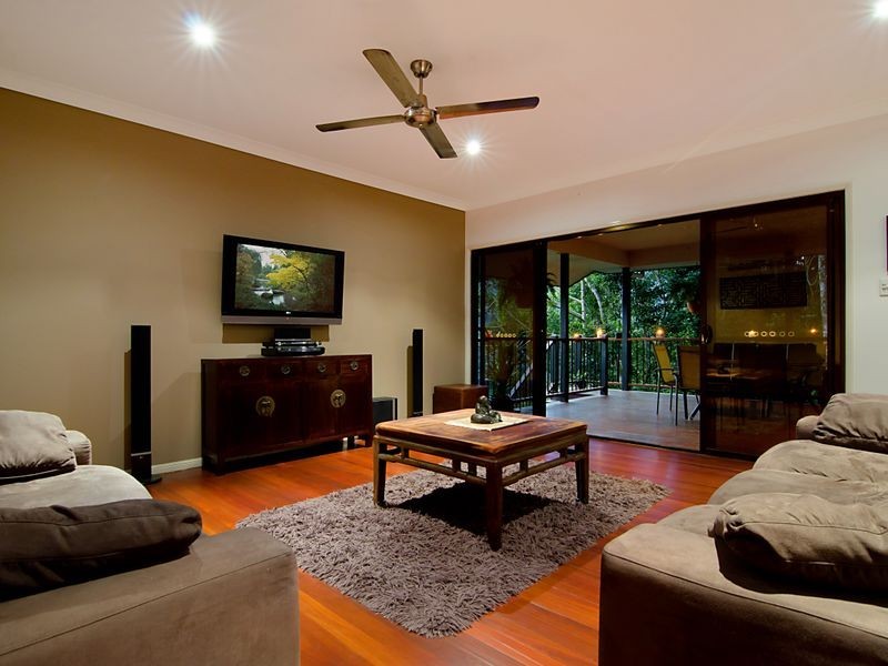 73 Fairley Street, Redlynch QLD 4870