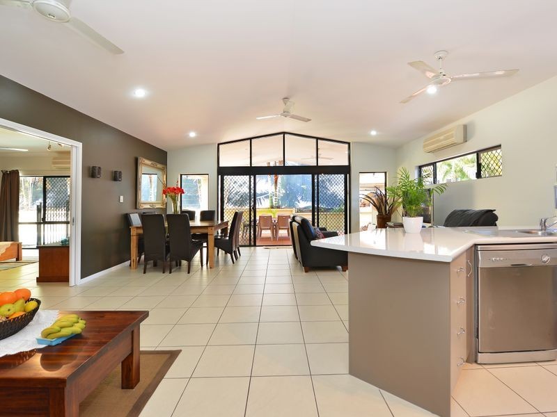24 Everglade Rise, Brinsmead QLD 4870