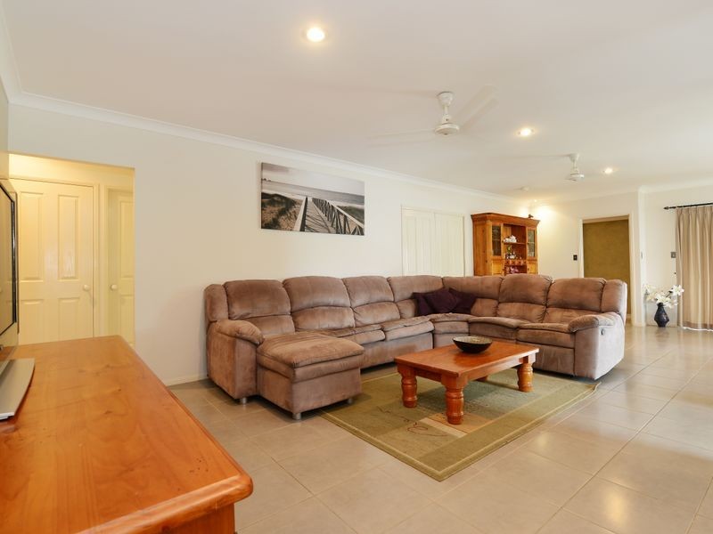 8 Findlay Street, Brinsmead QLD 4870