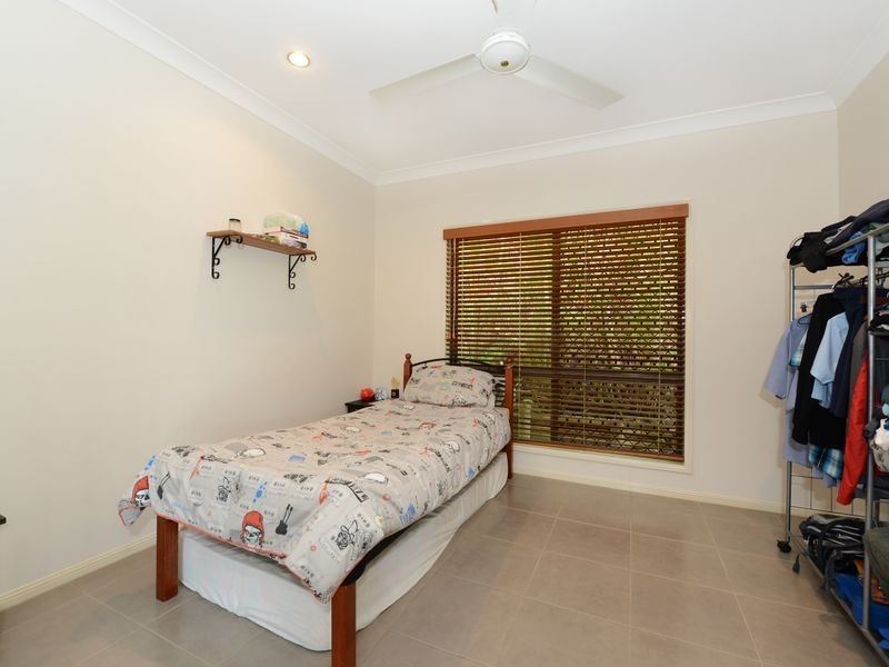 8 Findlay Street, Brinsmead QLD 4870