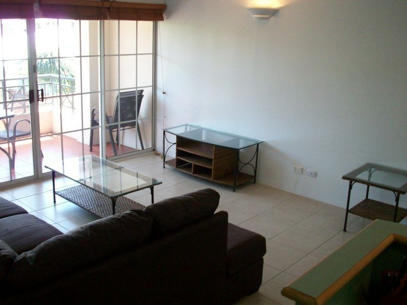 48/327 Lake Street, Cairns North QLD 4870