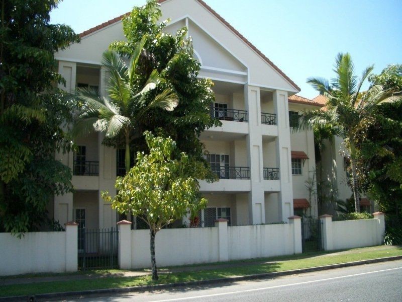 48/327 Lake Street, Cairns North QLD 4870