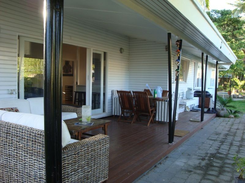 10 Heavey Crescent, Whitfield QLD 4870