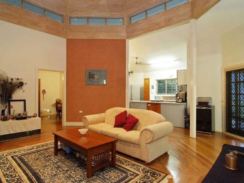 2 Charlekata Close, Freshwater QLD 4870