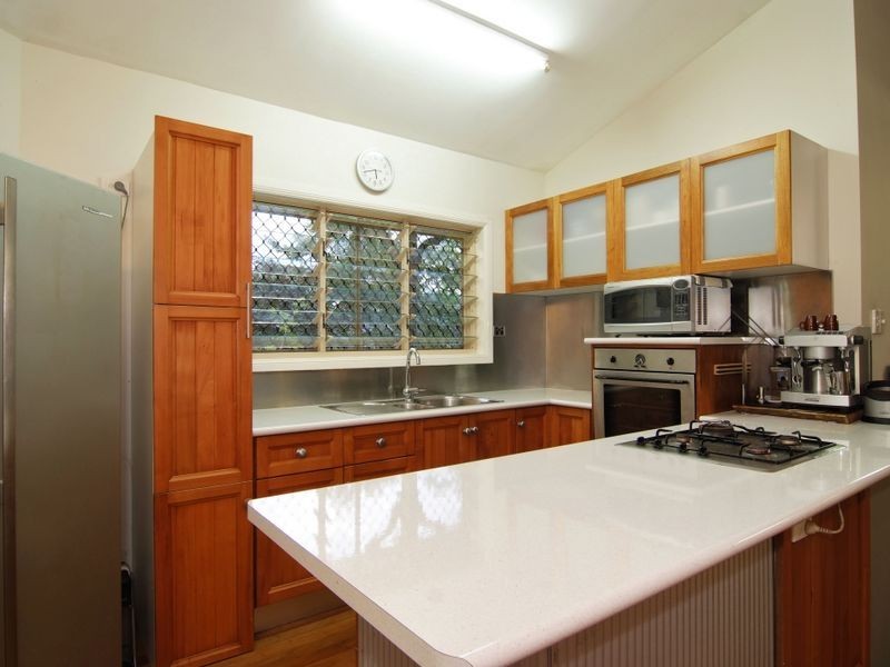 2 Charlekata Close, Freshwater QLD 4870