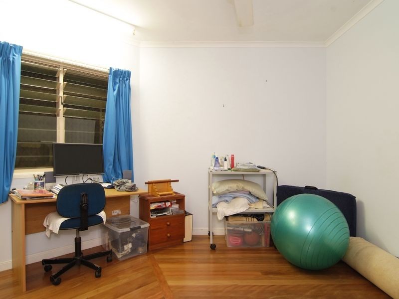 2 Charlekata Close, Freshwater QLD 4870