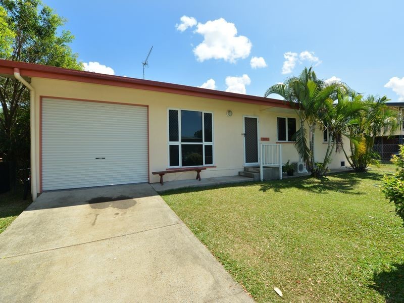 257 Pease Street, Edge Hill QLD 4870