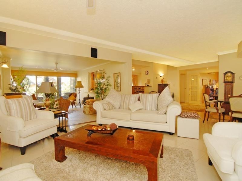 601/2 Greenslopes Street, Cairns North QLD 4870