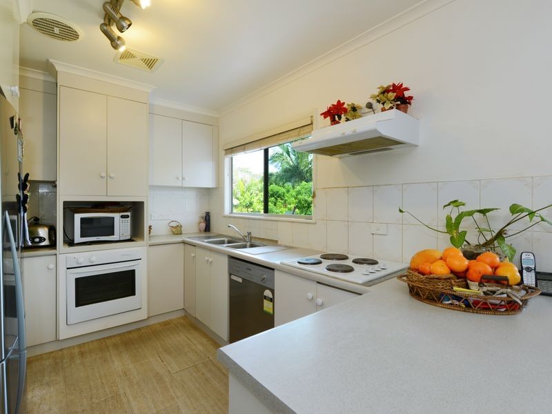 14 Torrance Avenue, Edge Hill QLD 4870