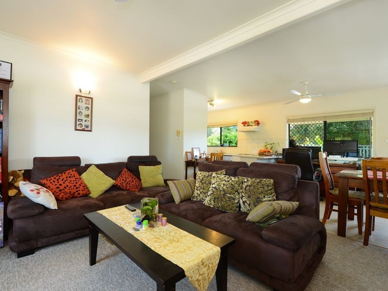 14 Torrance Avenue, Edge Hill QLD 4870