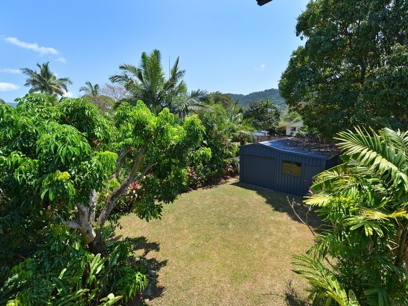 14 Torrance Avenue, Edge Hill QLD 4870