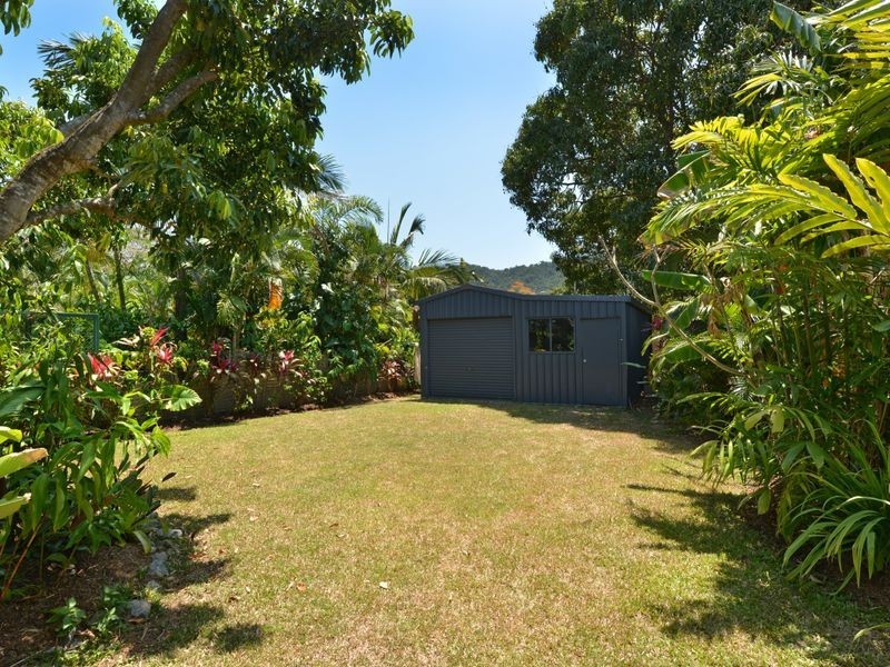 14 Torrance Avenue, Edge Hill QLD 4870