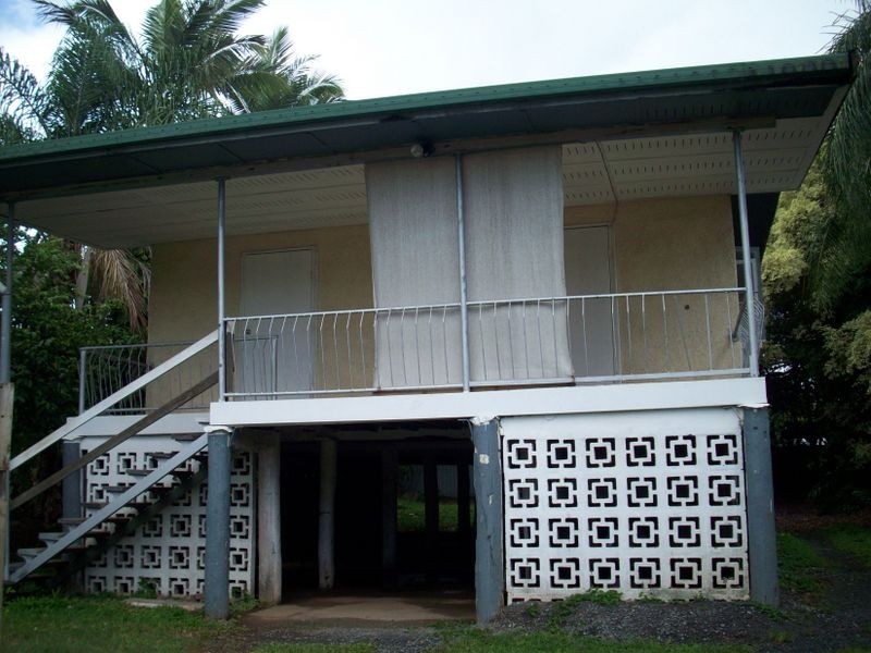 Mooroobool QLD 4870