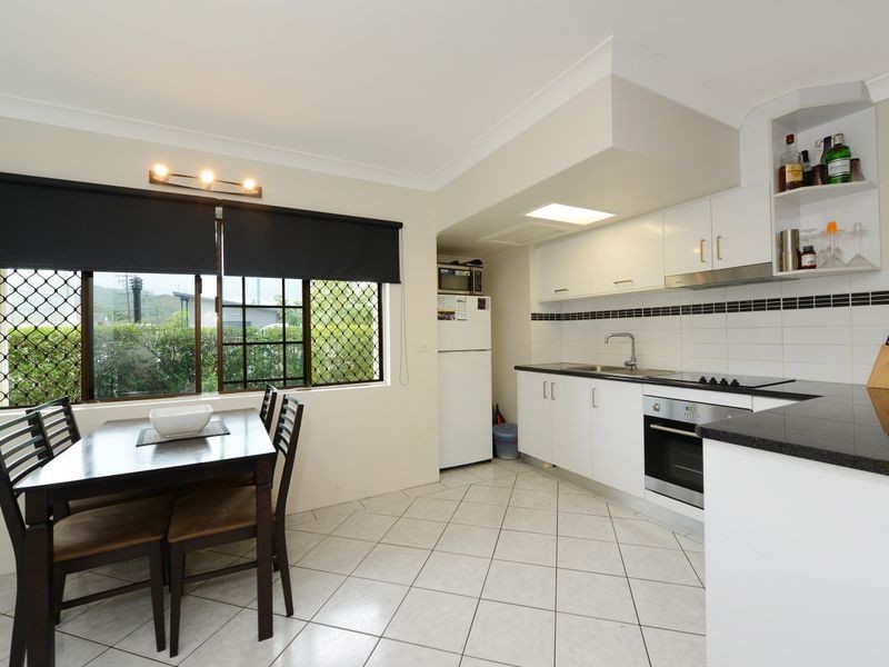 2/350 Sheridan Street, Cairns North QLD 4870
