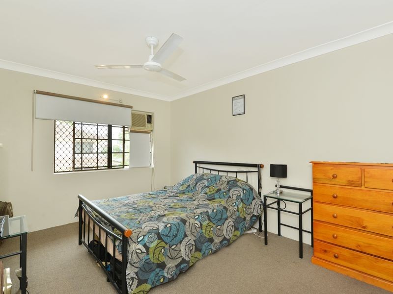 2/350 Sheridan Street, Cairns North QLD 4870