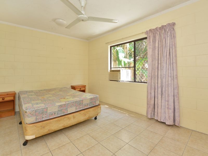 5/235 McLeod Street, Cairns North QLD 4870