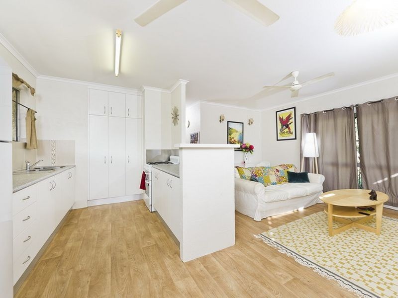 12 Riverside Parade, Trinity Park QLD 4879