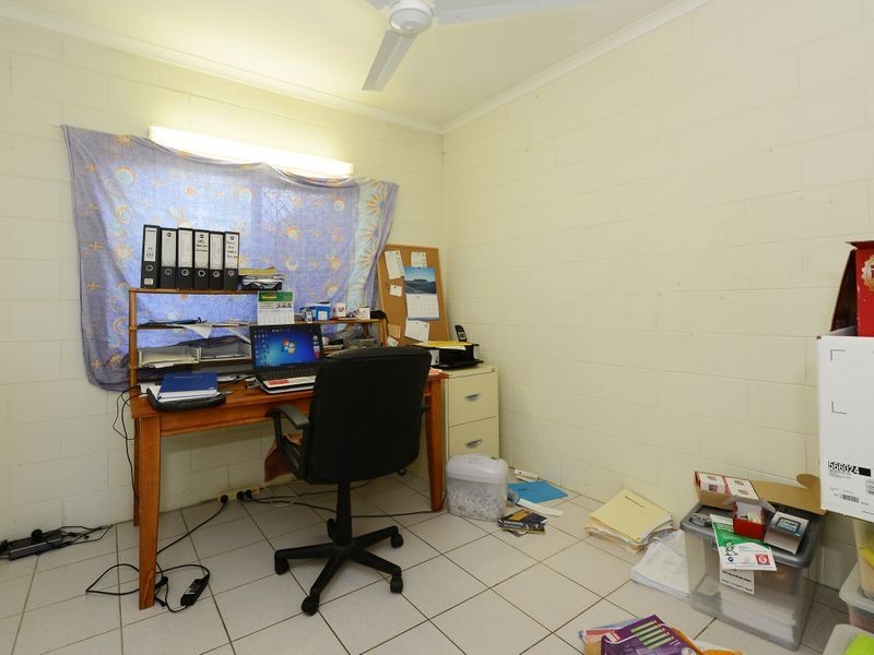 16 Lenora Close, Woree QLD 4868