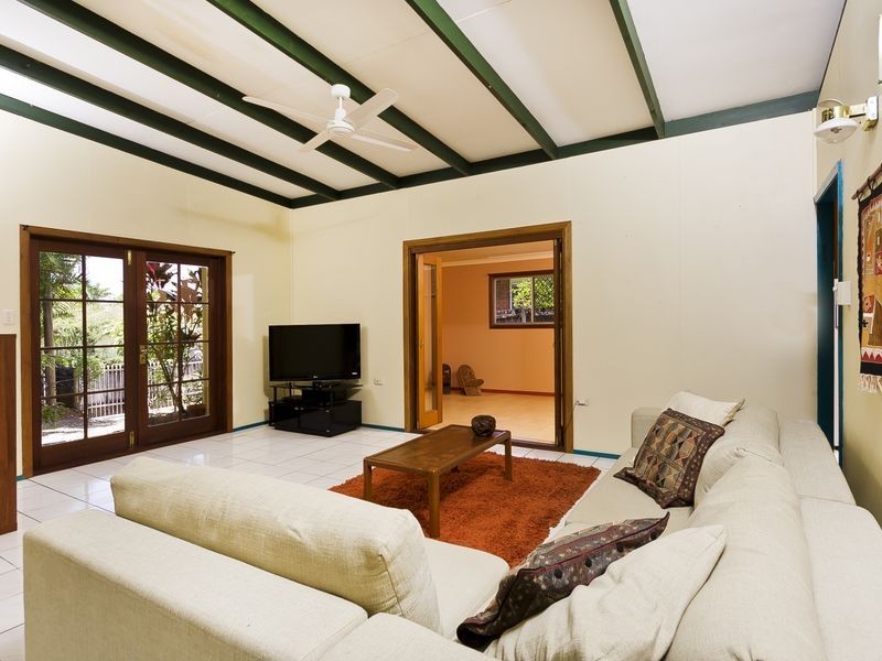 165 McManus Street, Whitfield QLD 4870