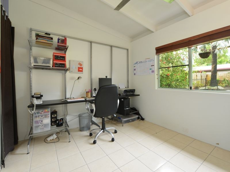 160 Greenslopes Street, Edge Hill QLD 4870