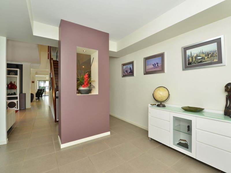 52 Iridescent Drive, Trinity Park QLD 4879