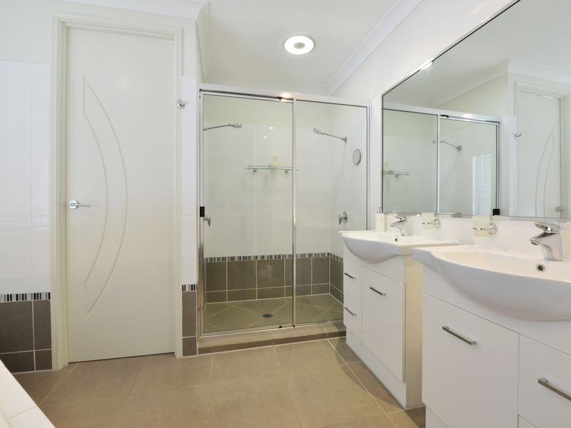 52 Iridescent Drive, Trinity Park QLD 4879